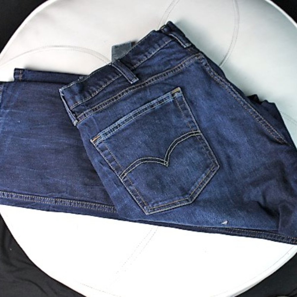 Levi 514 Jeans - Picture 4 of 6